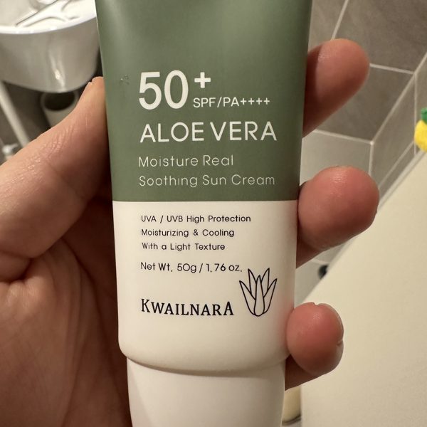 KWAILNARA 알로에 수딩 선크림